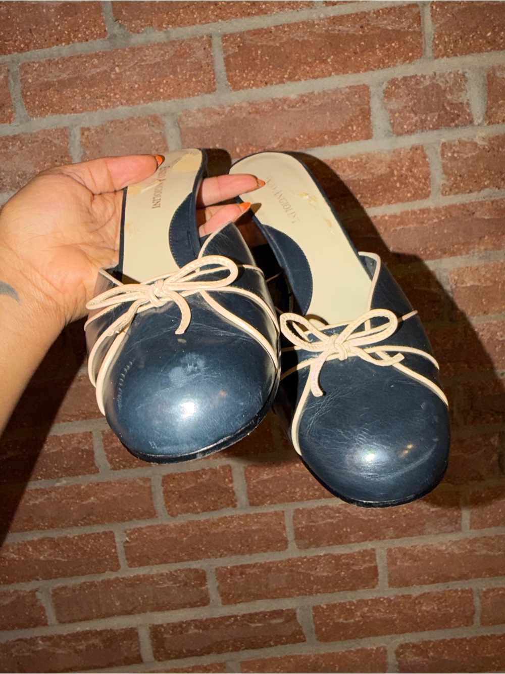 Enzo Angiolini Navy Leather Bow-Trim Block Heel Mules - Picture 4 of 7
